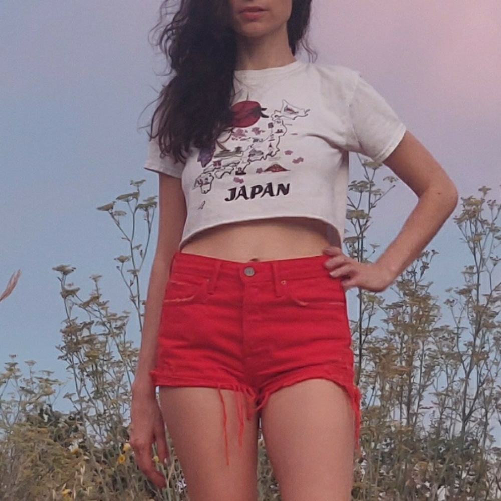 Grlfrnd red cutoff shorts comfy size 24